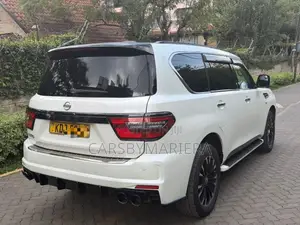 Nissan Patrol 2015 White