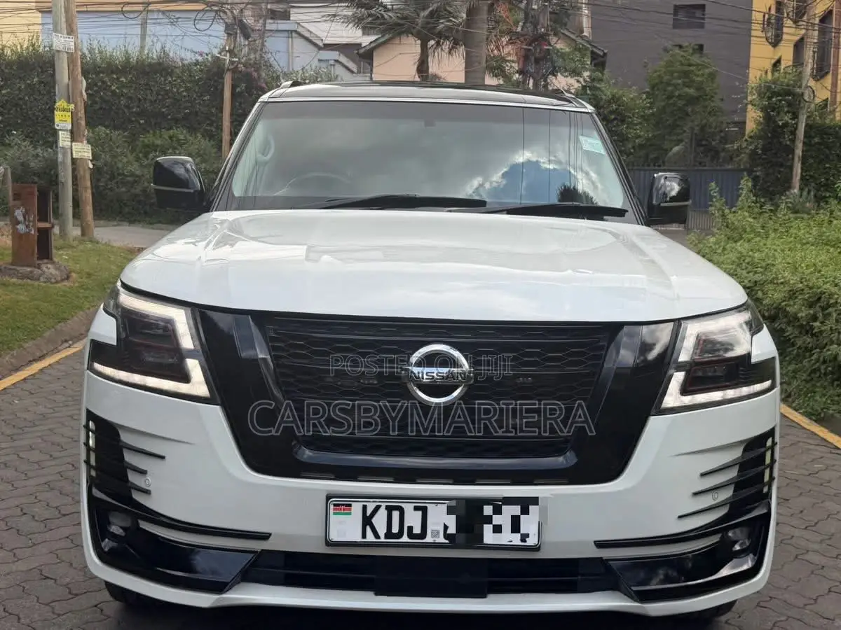 Nissan Patrol 2015 White