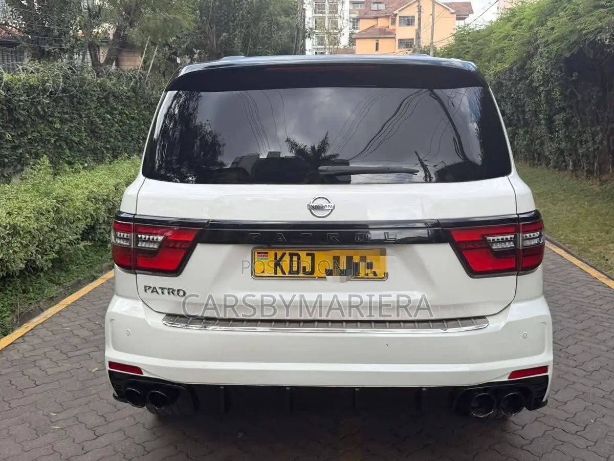 Nissan Patrol 2015 White