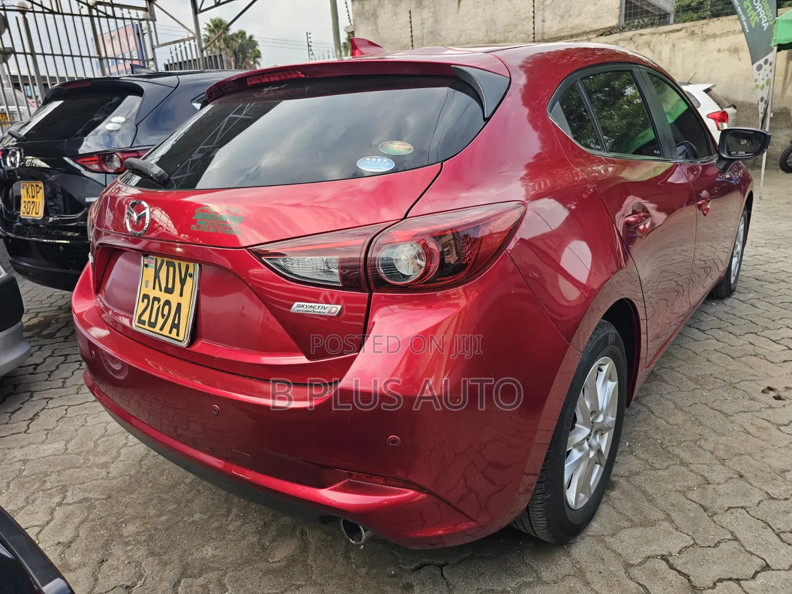 Mazda Axela 2018 Red