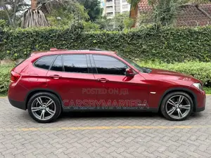 BMW X1 2011 Red