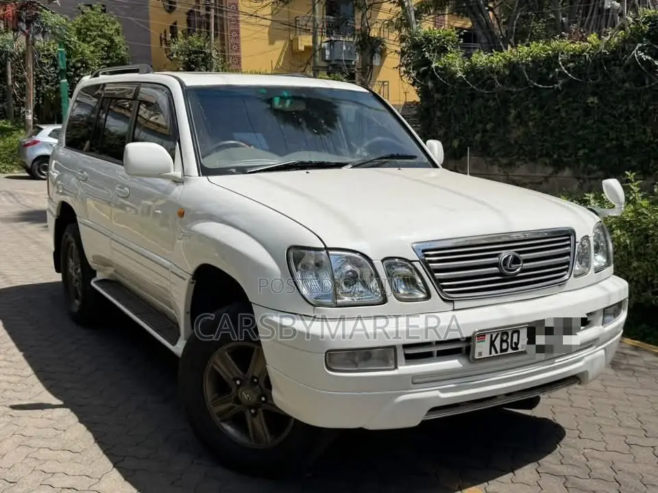 Toyota Land Cruiser Cygnus 4.7 2005 White