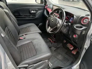 Daihatsu Cast 2020 Silver