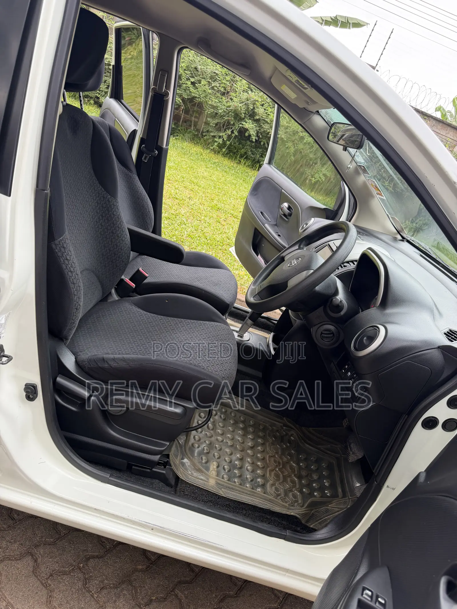 Nissan Note 2012 White