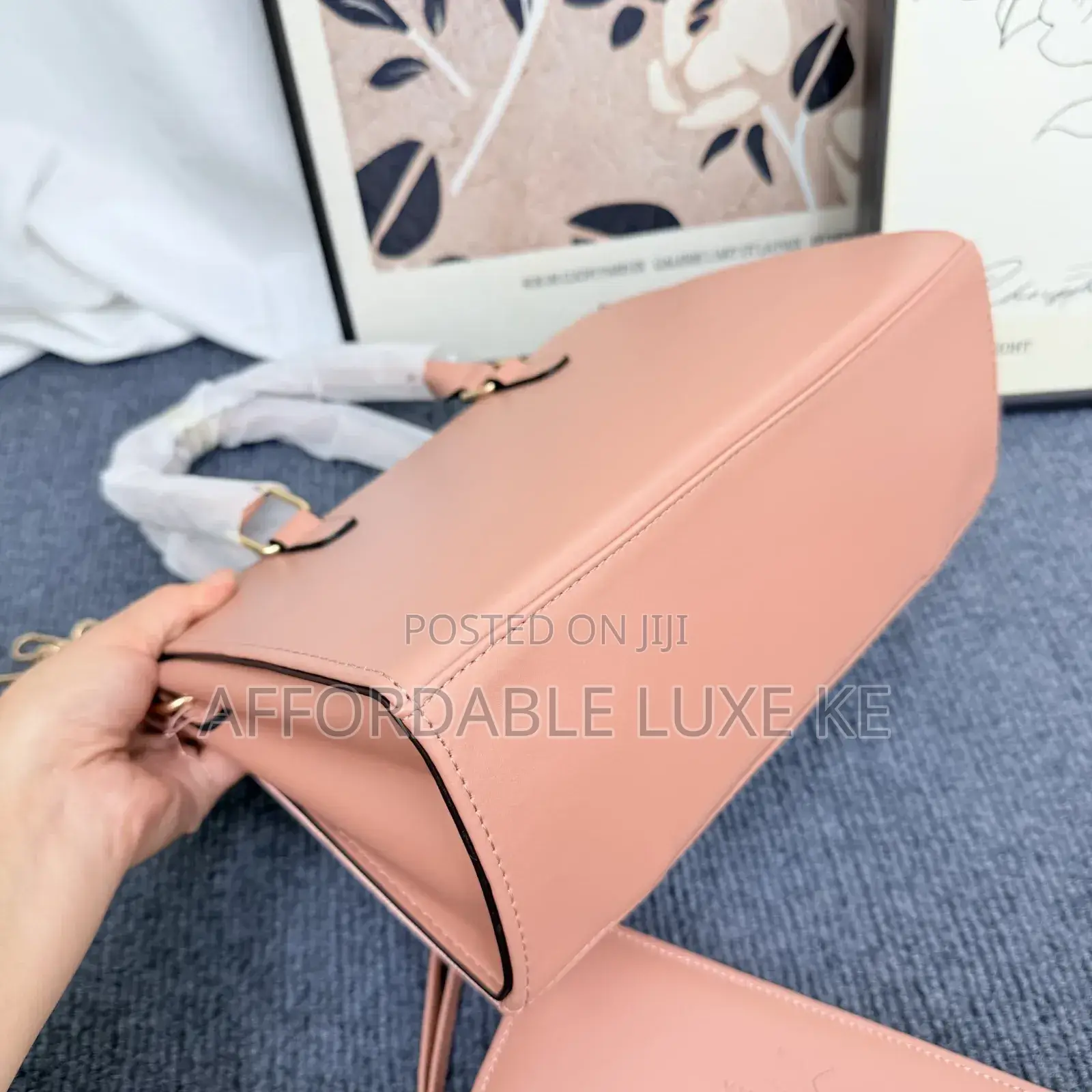 2 in 1 Luxurious Women Handbag- Premium Quality