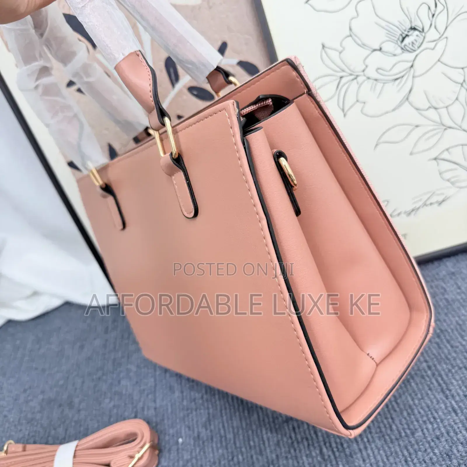 2 in 1 Luxurious Women Handbag- Premium Quality