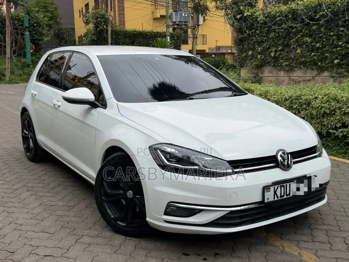 Volkswagen Golf 2018 White