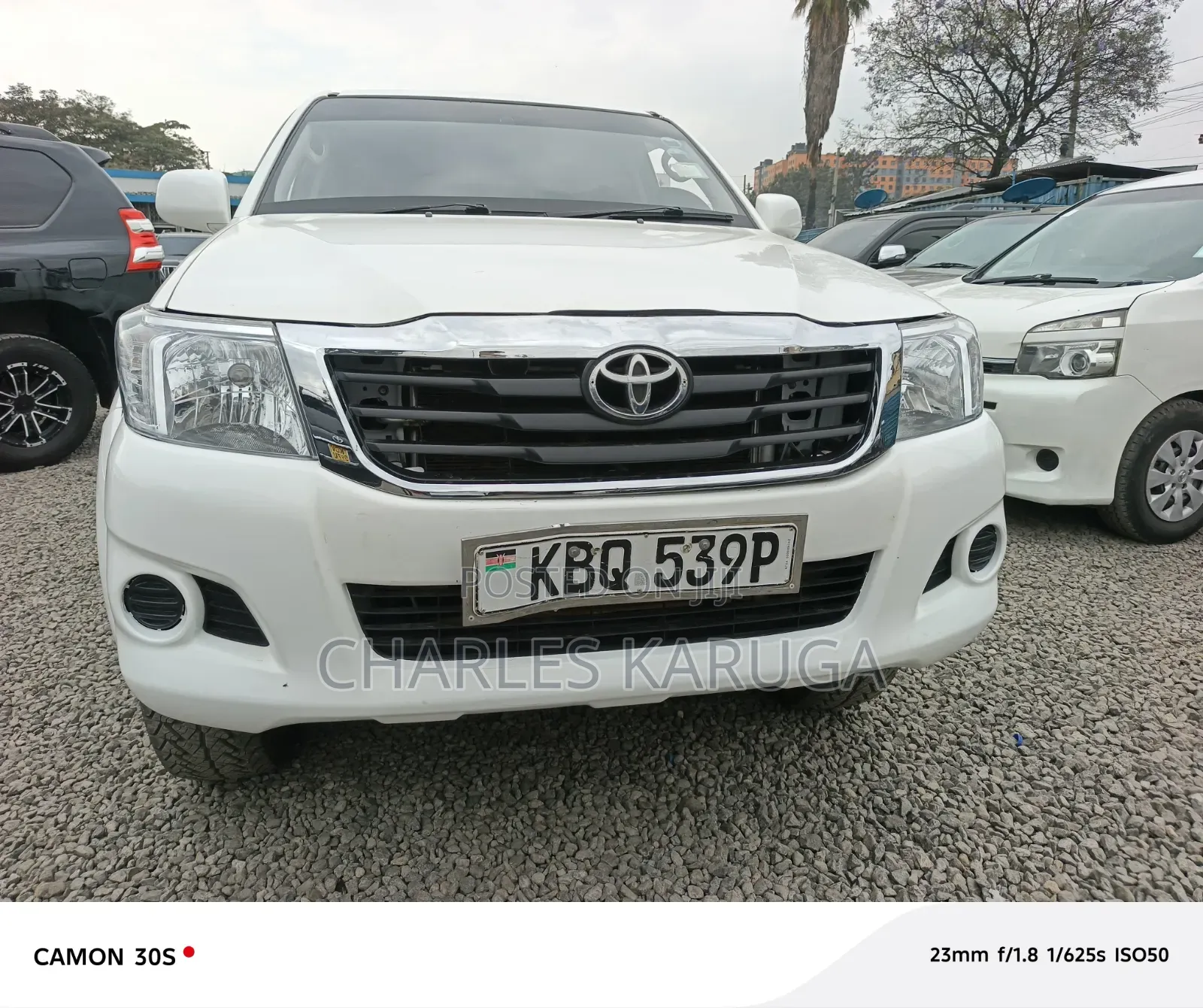 Toyota Hilux 2012 White