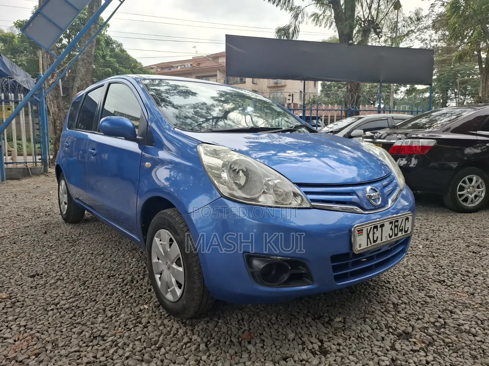Nissan Note 2011 Blue