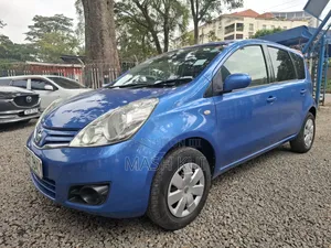 Nissan Note 2011 Blue
