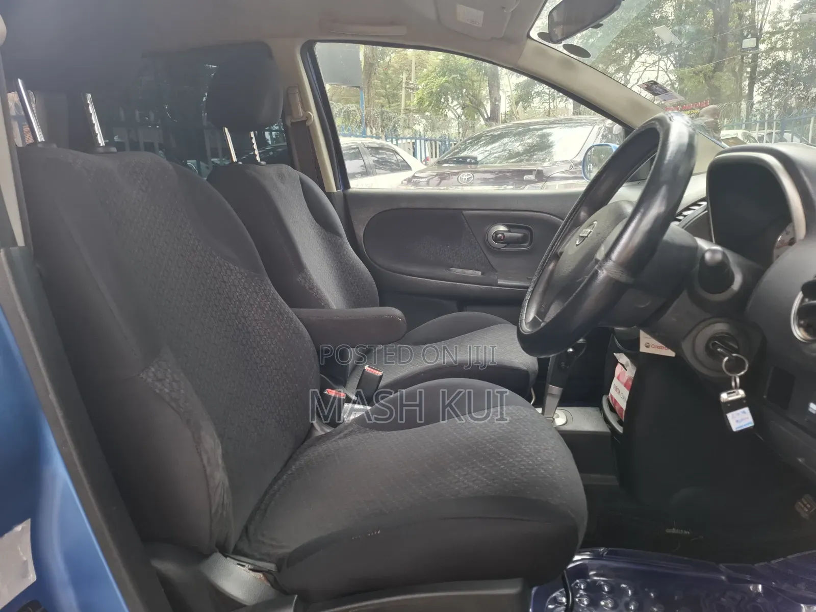 Nissan Note 2011 Blue