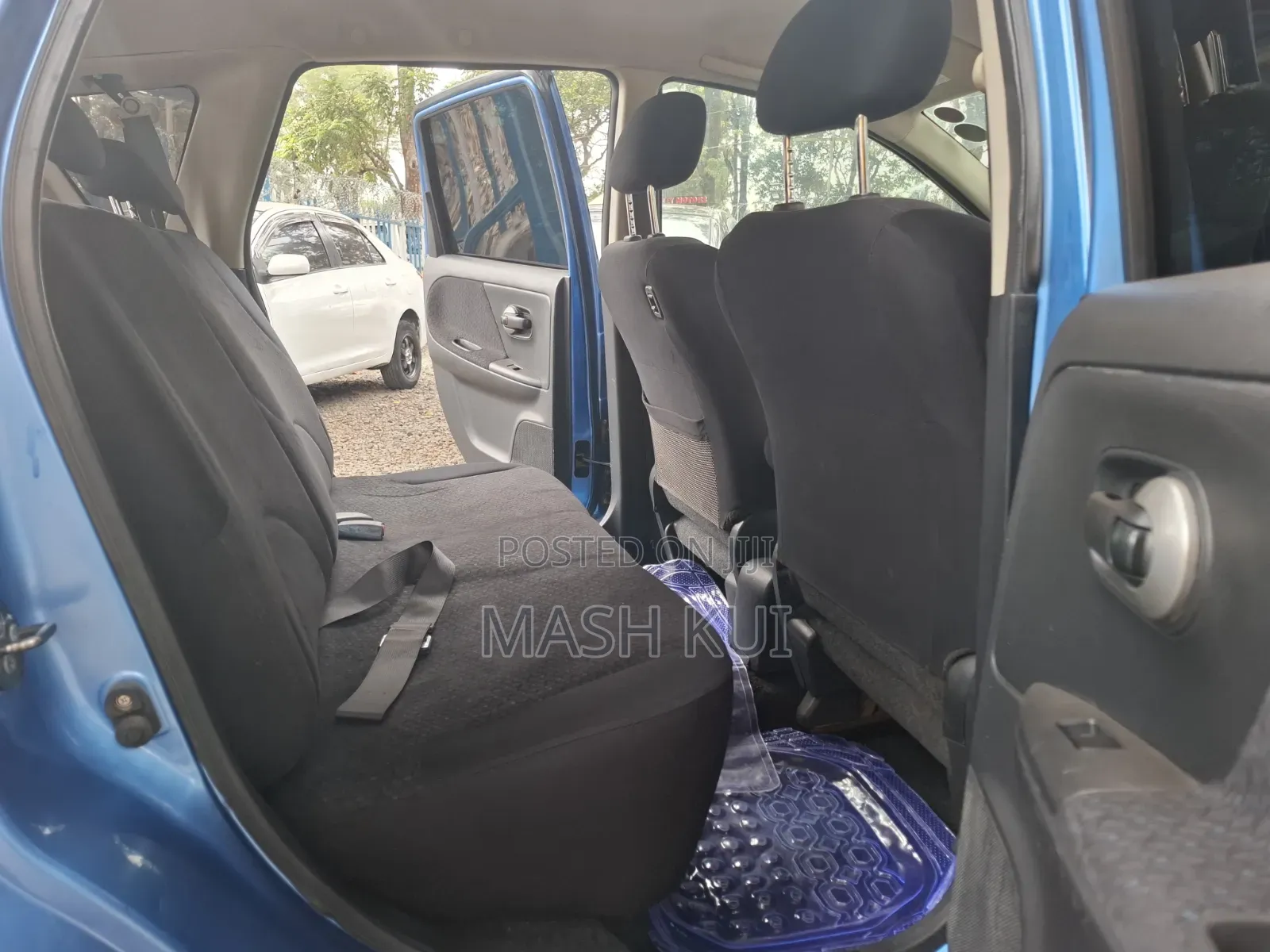 Nissan Note 2011 Blue
