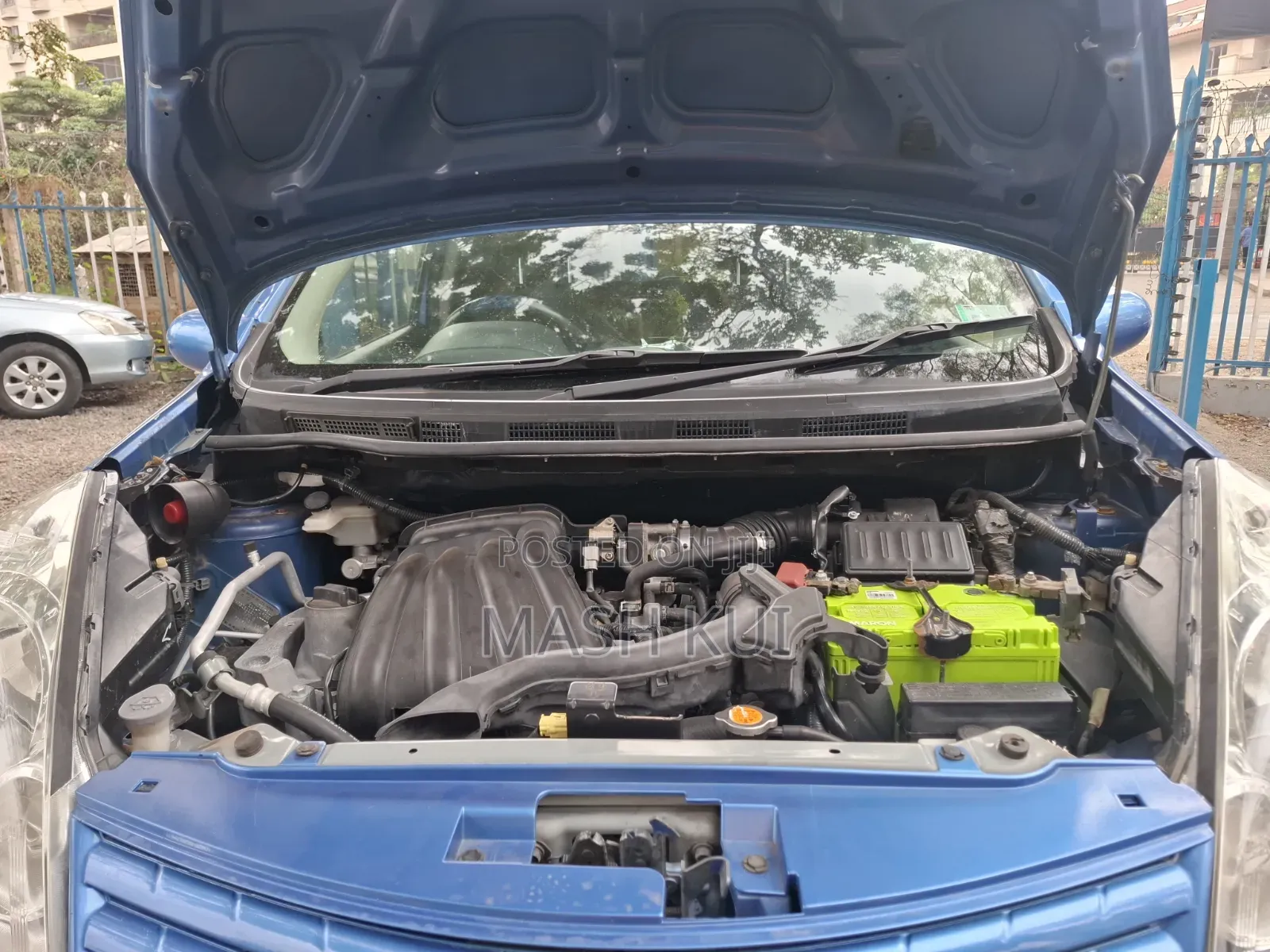 Nissan Note 2011 Blue
