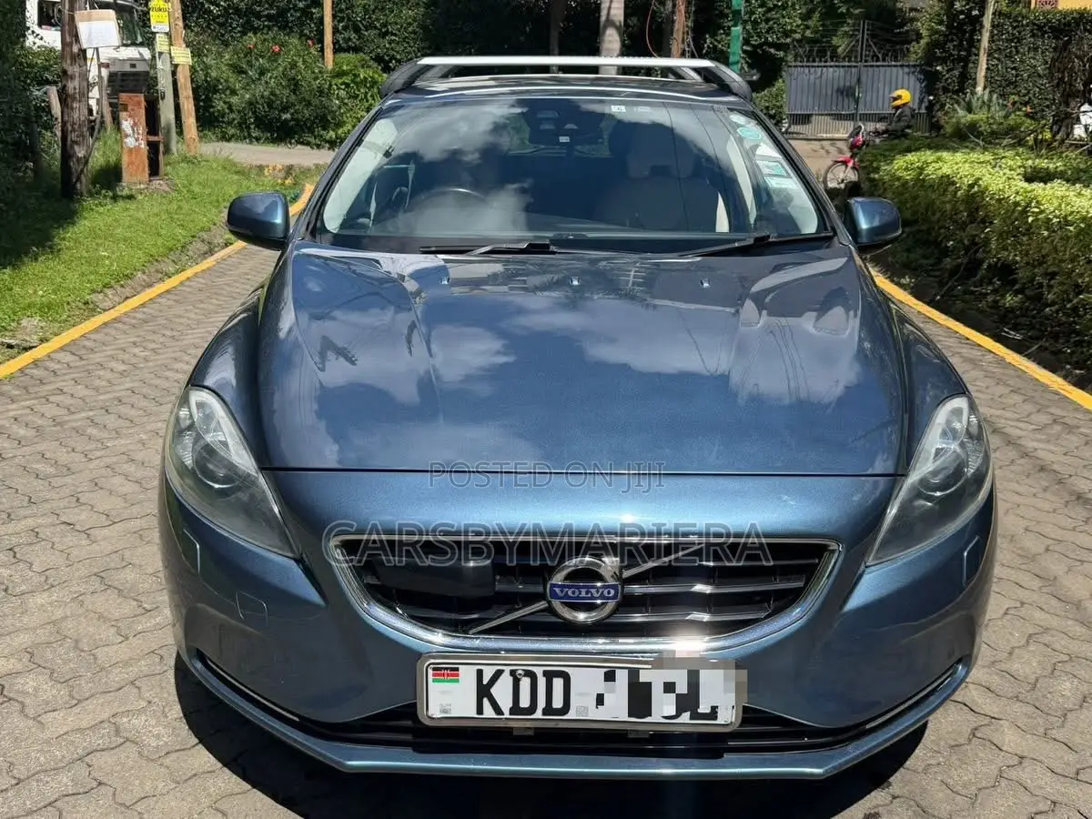 Volvo V40 2014 Blue