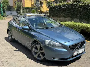 Volvo V40 2014 Blue
