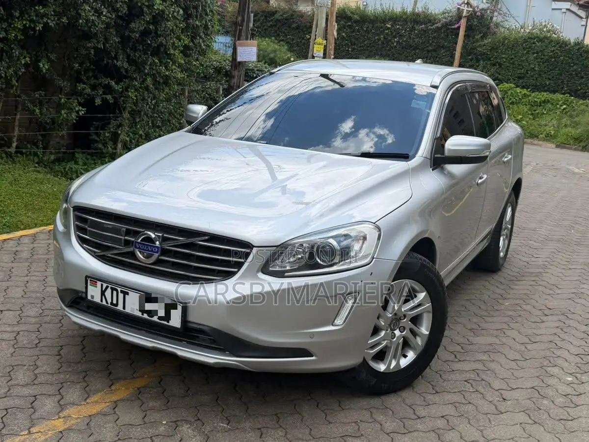 Volvo XC60 T5 AWD 2016 Silver