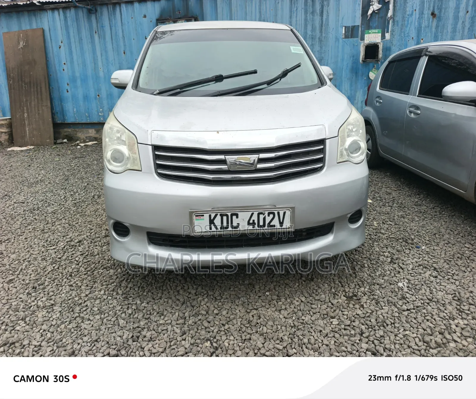 Toyota Noah 2014 Silver