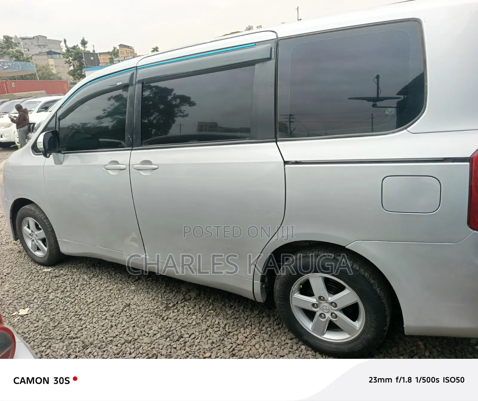 Toyota Noah 2014 Silver