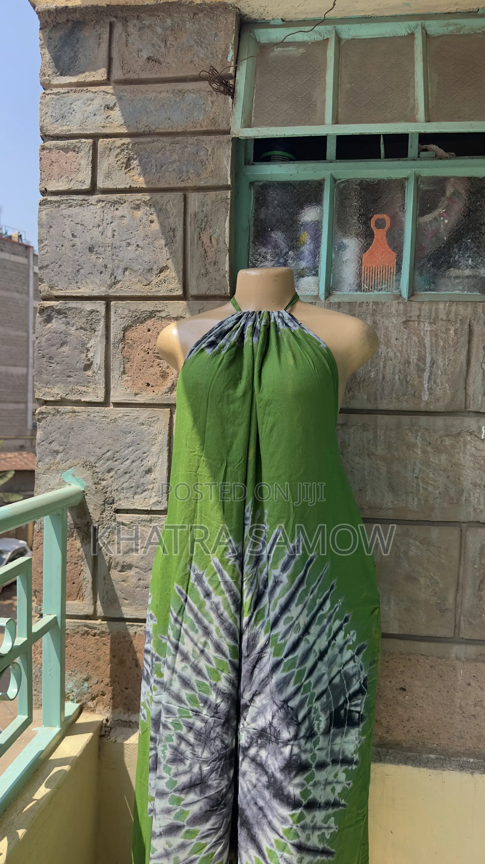 Backless Deras