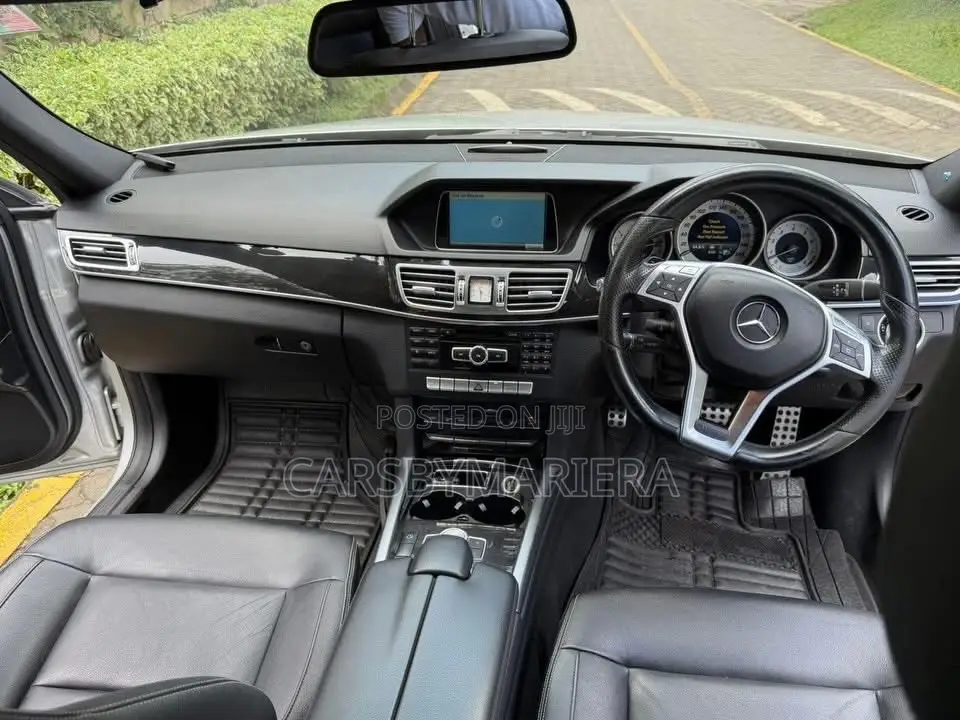Mercedes-Benz E350 2014 Silver