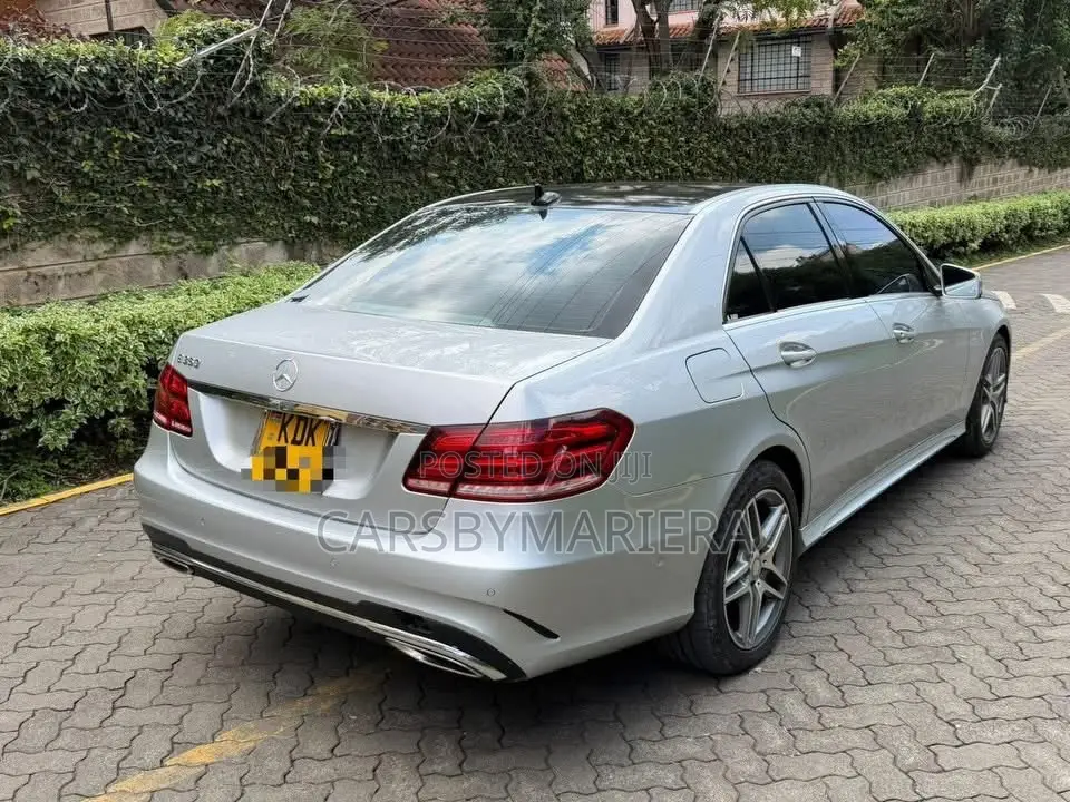 Mercedes-Benz E350 2014 Silver