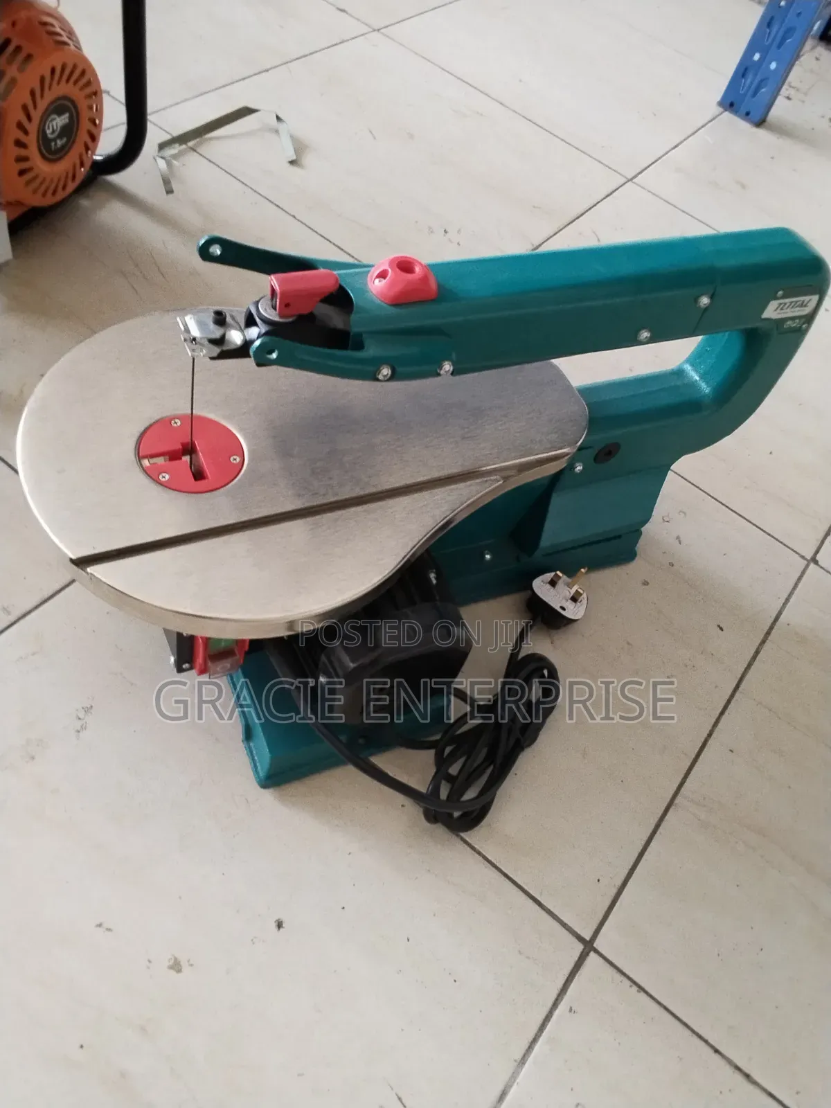 Scroll Saw