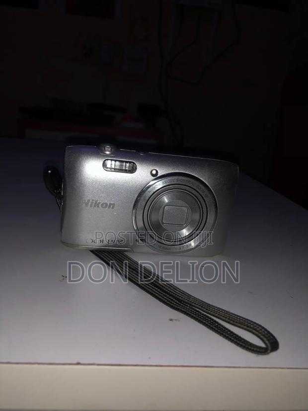 Nixon Camera - thumbnail 2