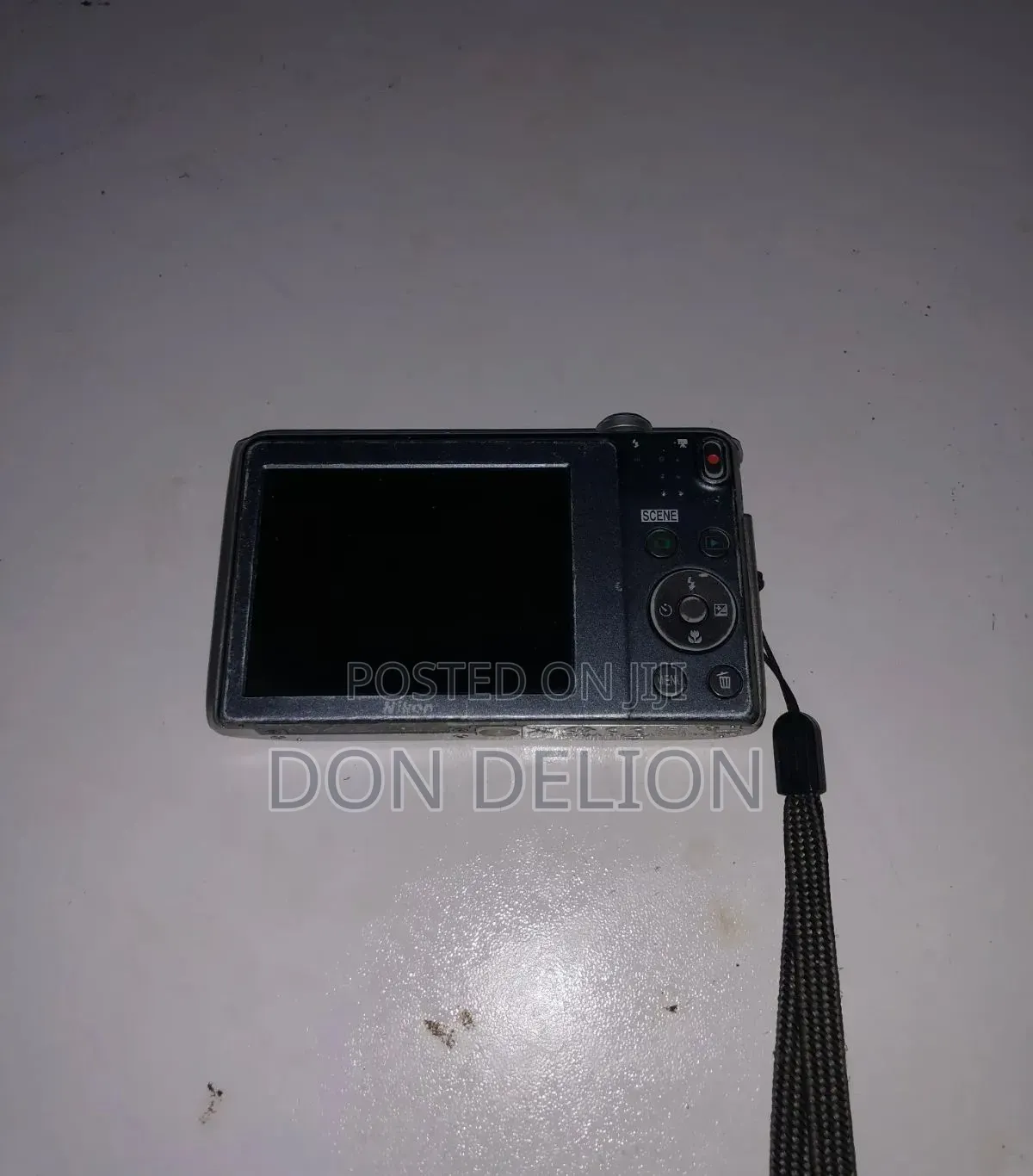 Nixon Camera