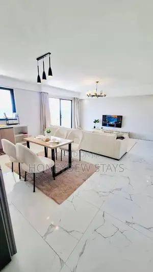 Furnished 3bdrm Apartment in Apple Tree Apartment, Hotel 67 Area