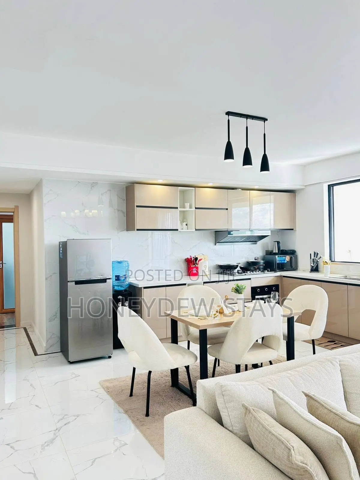 Furnished 3bdrm Apartment in Apple Tree Apartment, Hotel 67 Area