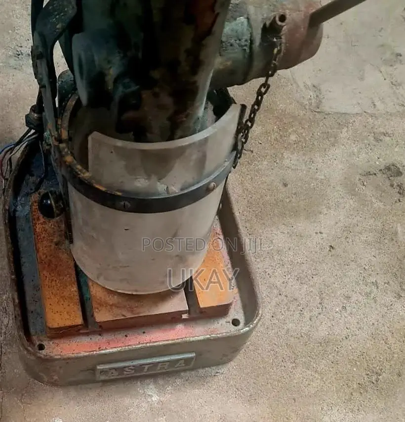 Bench Pillar Drill Green Cast-iron Top Cover.