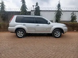 Nissan X-Trail 2004 Silver