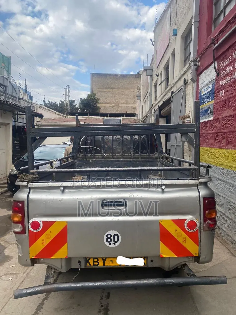 Mahindra Scorpio 2016 Silver