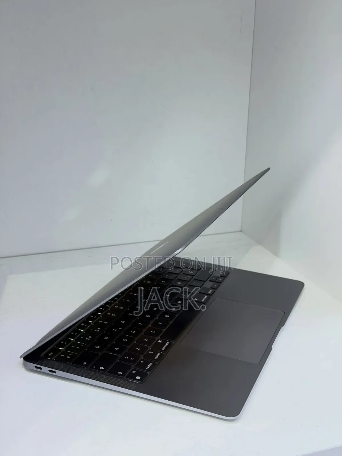 Laptop Apple MacBook Air 2020 M1 16GB Apple M1 SSD 512GB