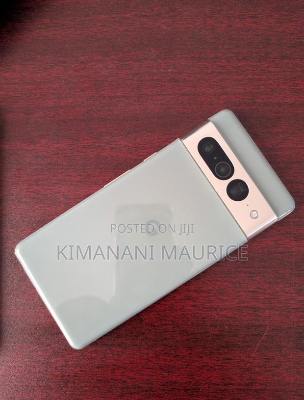 Google Pixel 7 Pro 128 GB Gray - thumbnail 3