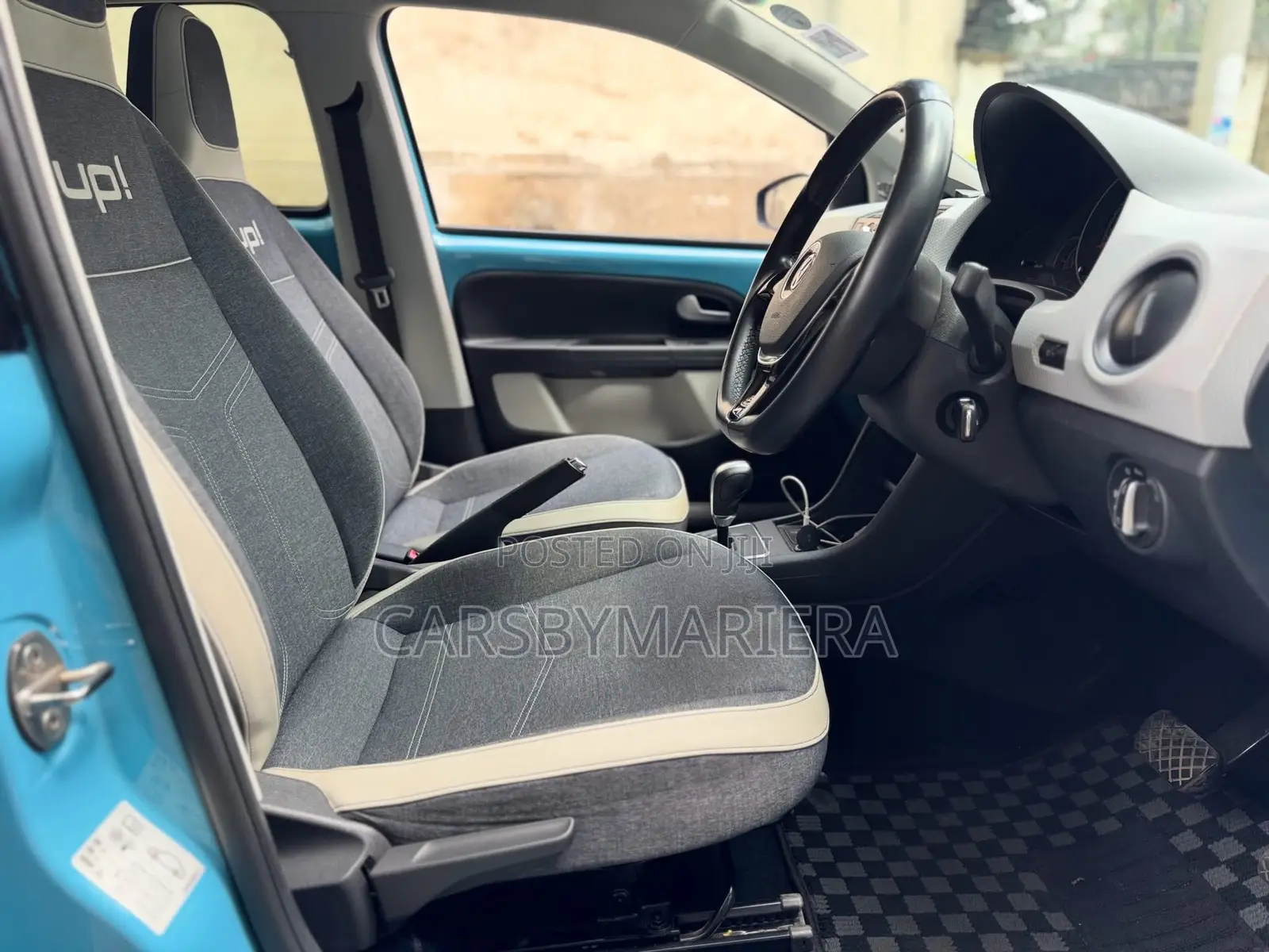 Volkswagen Up 2019 Blue