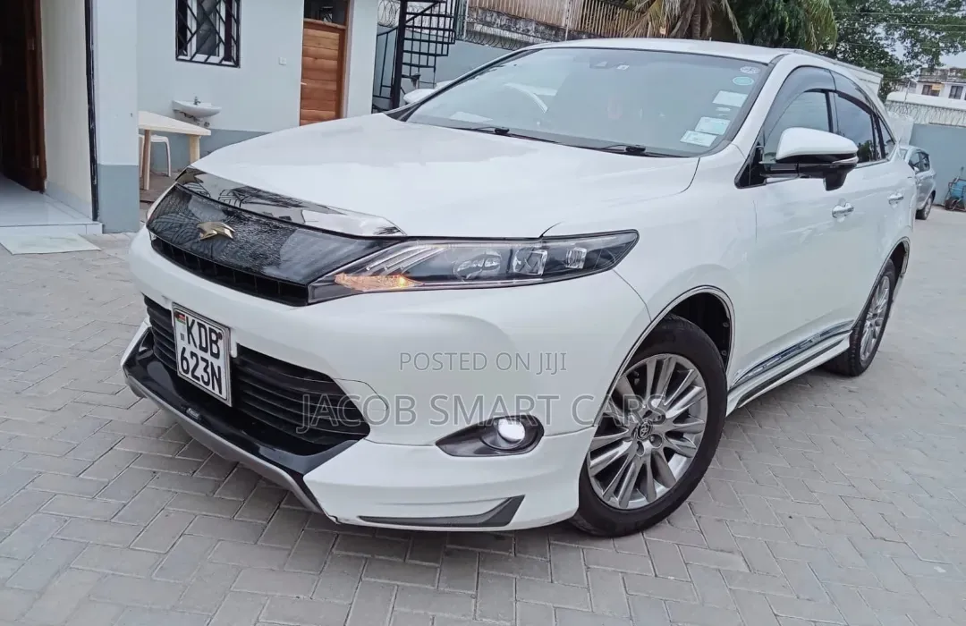 Toyota Harrier 2014 White