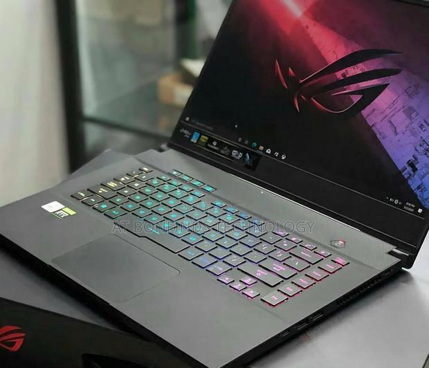 Laptop Asus ROG Zephyrus (GX501) 16GB Intel Core i7 SSD 512GB
