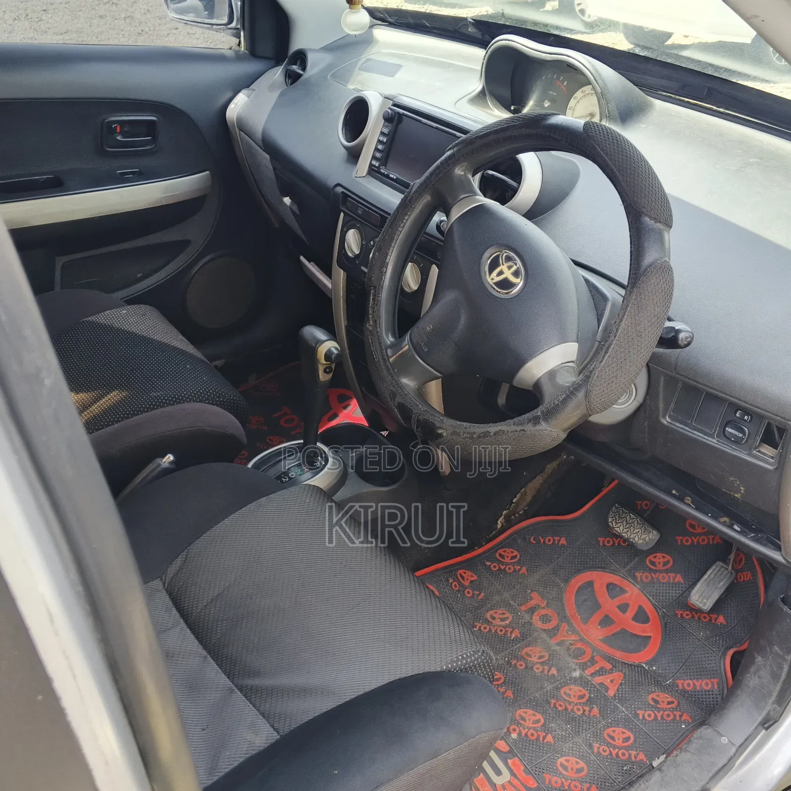 Toyota IST 2005 Silver