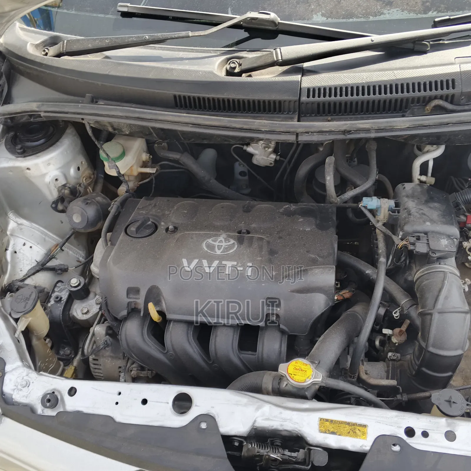 Toyota IST 2005 Silver