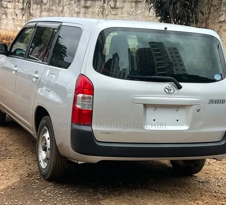 Toyota Succeed 2019 Silver