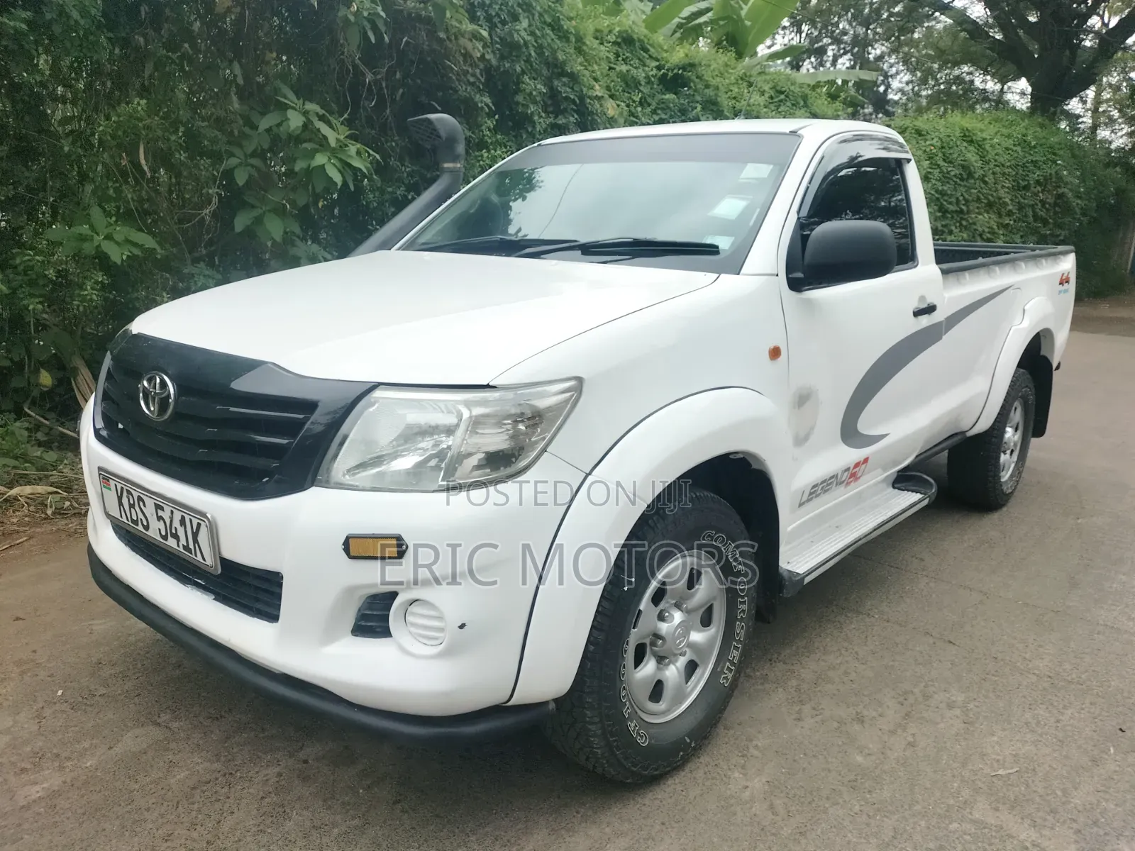 Toyota Hilux 2013 Pearl
