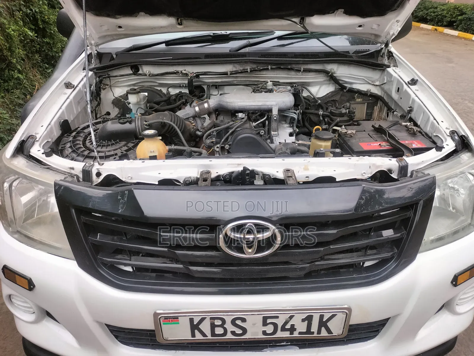 Toyota Hilux 2013 Pearl