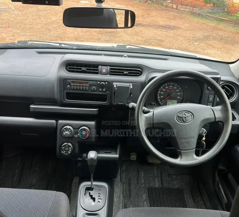 Toyota Succeed 2019 Silver