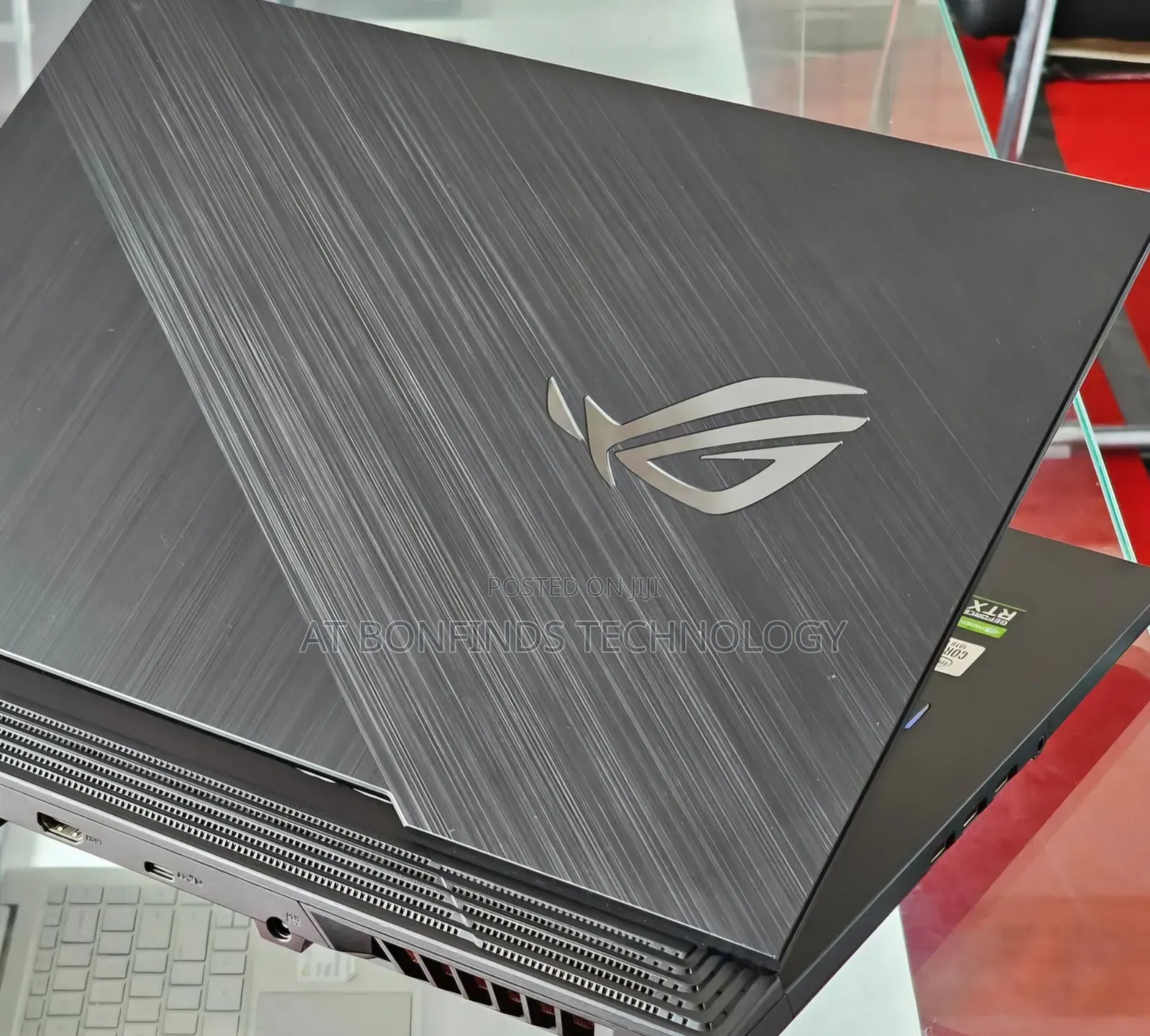 Laptop Asus ROG Zephyrus M15 GU502LU 16GB Intel Core i7 SSD 512GB