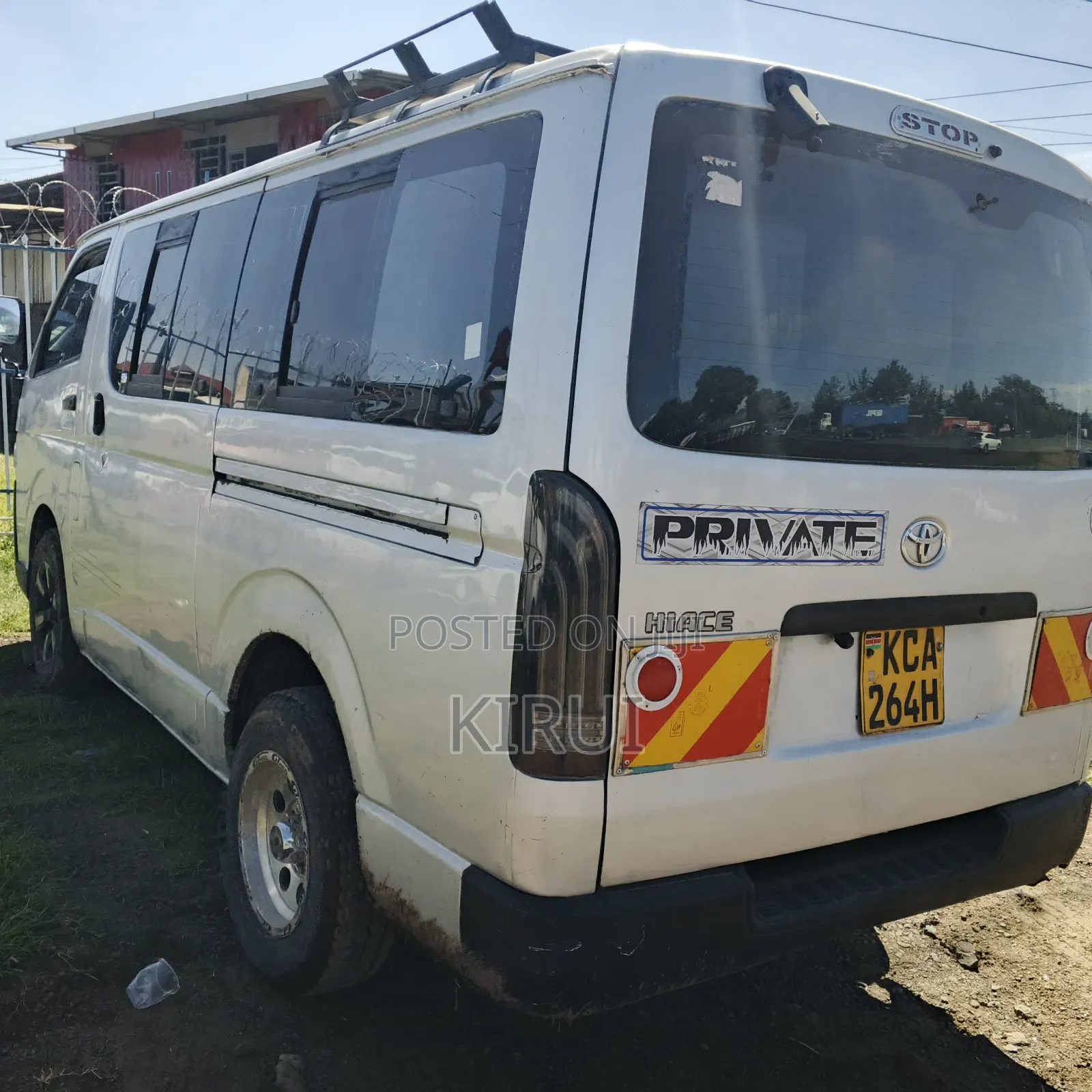 Toyota HiAce 2011 Silver