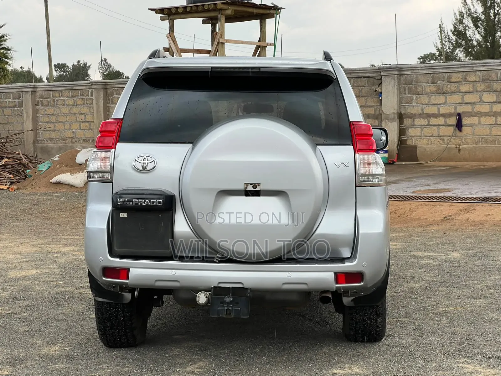 Toyota Land Cruiser Prado 2010 Silver