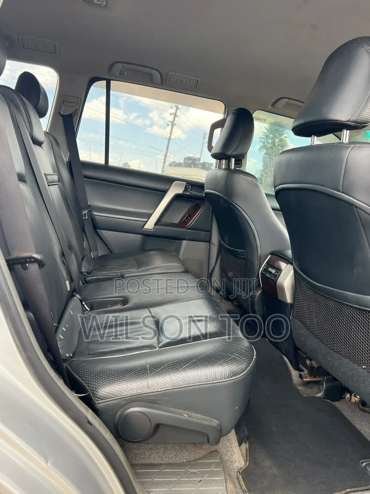 Toyota Land Cruiser Prado 2010 Silver