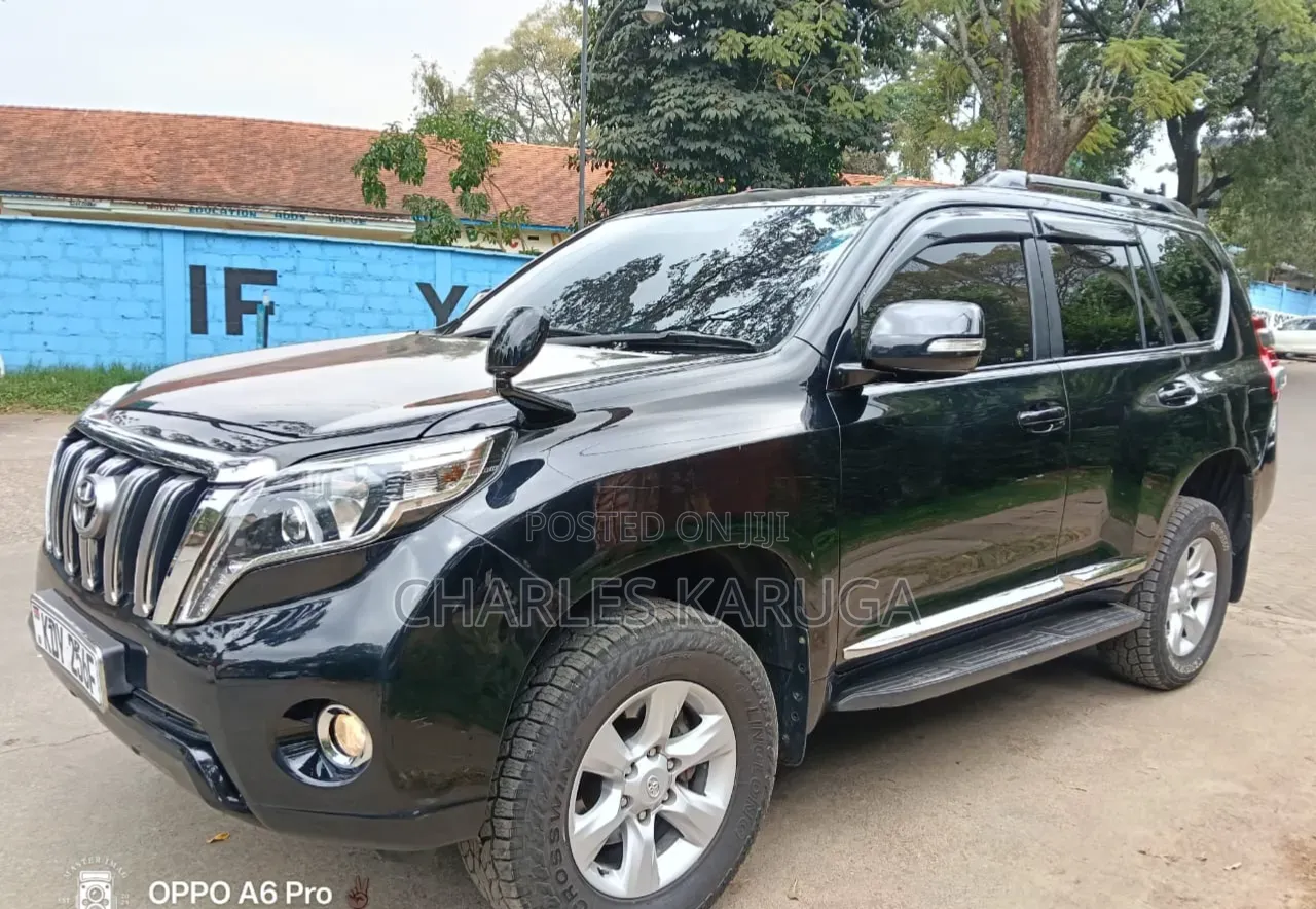 Toyota Land Cruiser Prado 2011 Black