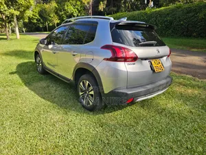 Peugeot 2008 2019 Gray